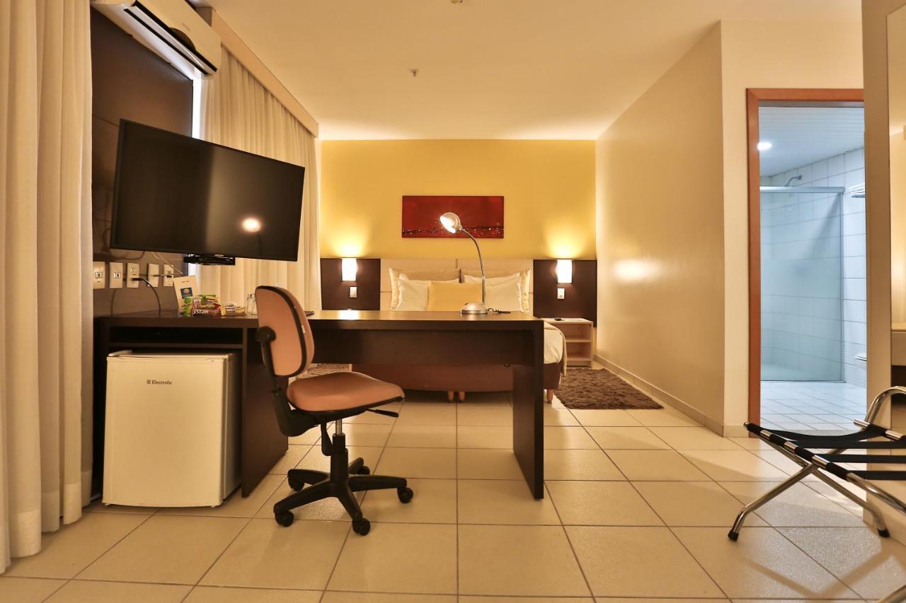 Comfort Hotel Goiânia Esterno foto