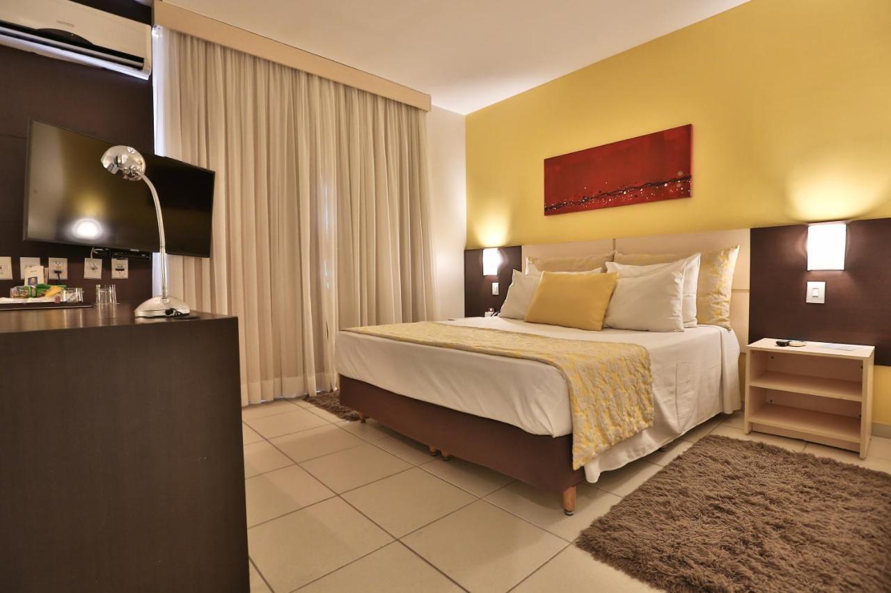 Comfort Hotel Goiânia Esterno foto