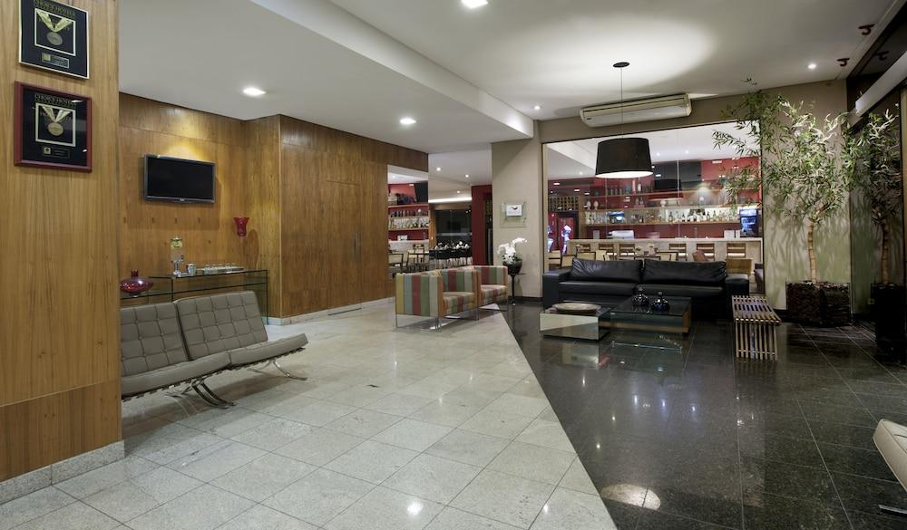 Comfort Hotel Goiânia Esterno foto